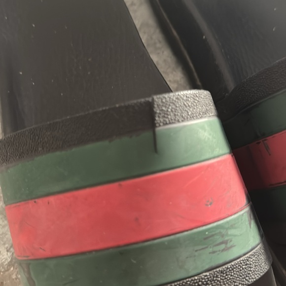 Gucci Slides size 9 - Picture 3 of 7